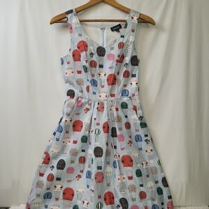 Modcloth Fit And Flare Hot Air Balloon Dress Women's Size Small 100% Cotton